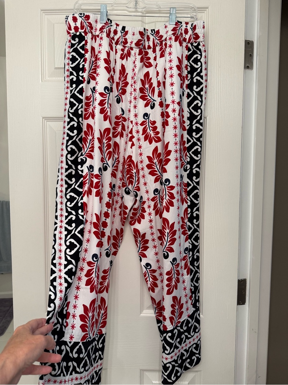 Talbots wide leg pants with Red & Black, XL, NWT